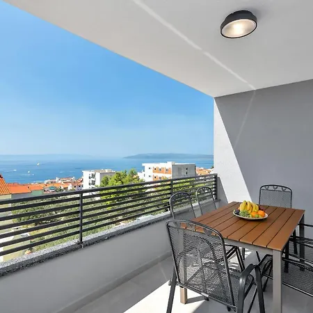 Luxury Macola Free Parking *