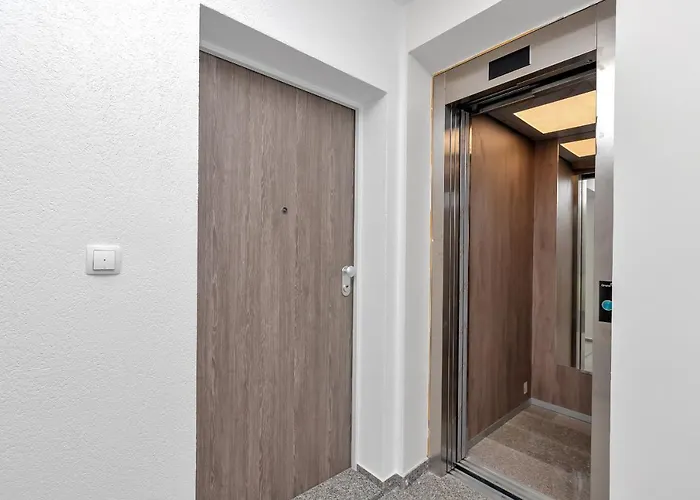 Luxury Macola Free Parking Apartman *