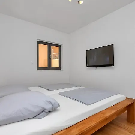 Luxury Macola Free Parking Makarska