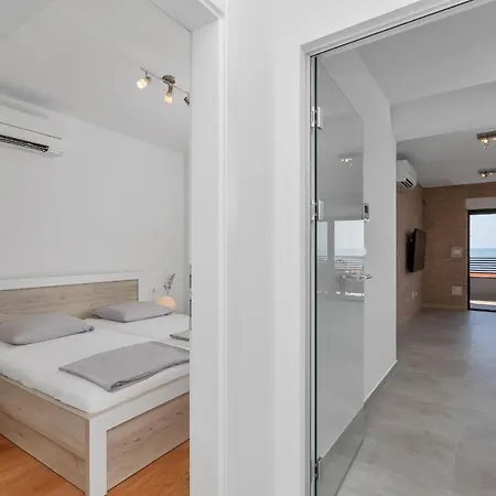 Luxury Macola Free Parking Makarska